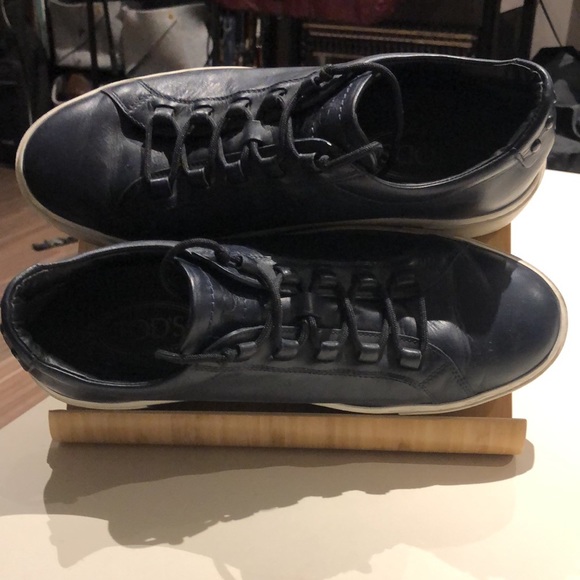 Men’s Tods Navy leather sneaker 8.5 - Picture 9 of 11